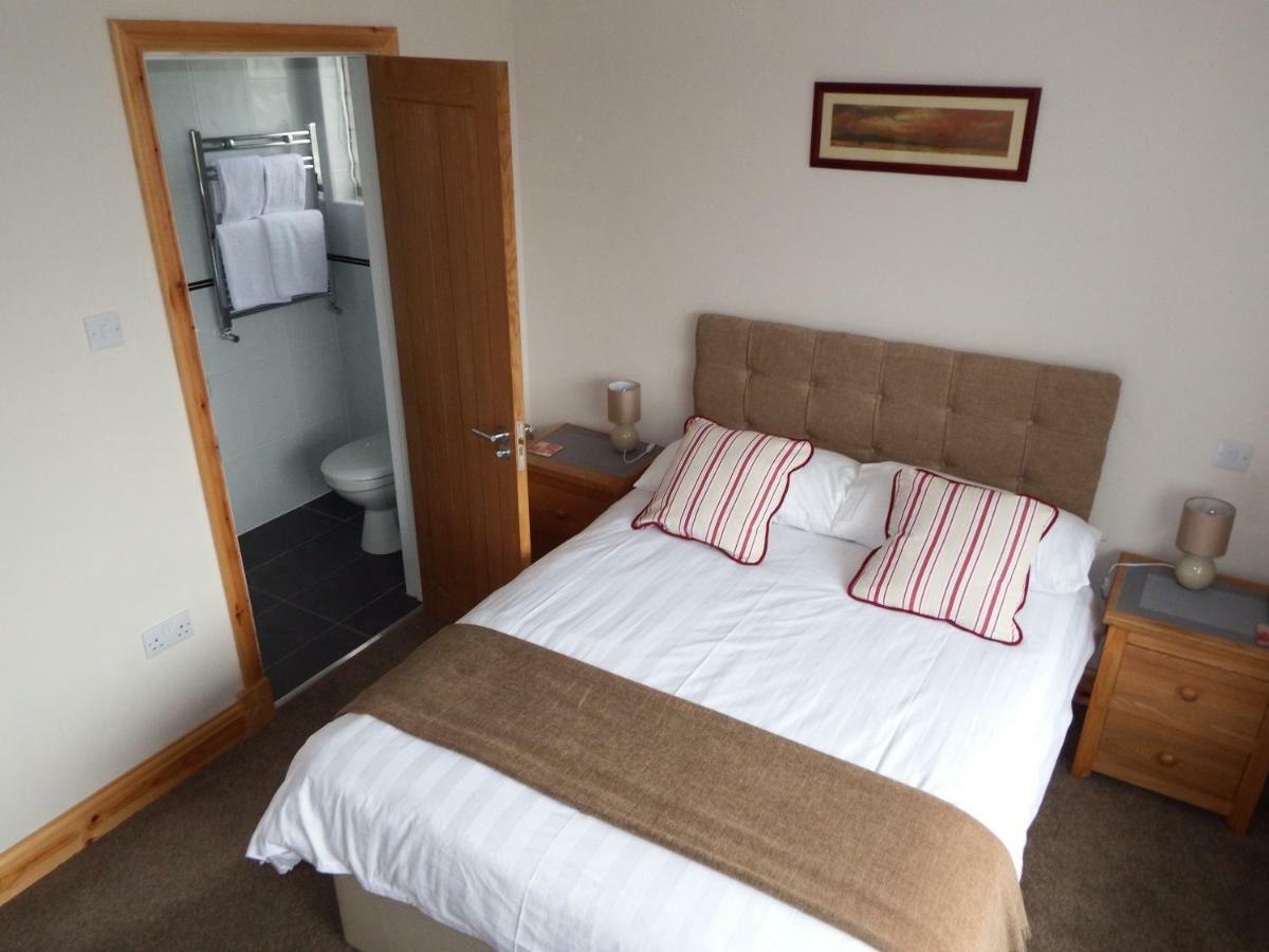 Bed and Breakfast Ty Helyg St Davids Exteriér fotografie